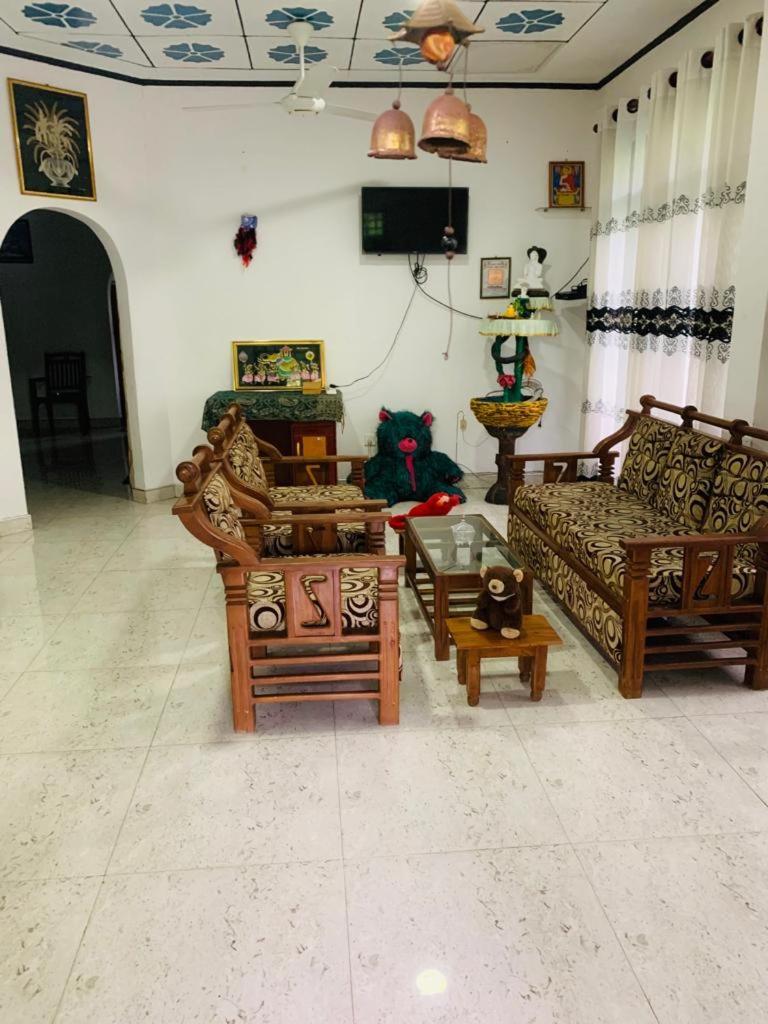 Indusara Villa Bentota Esterno foto